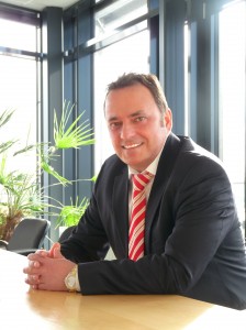 Dr. Jörg Lührs, Geschäftsführer der GESUTRA GmbH, ist überzeugt von dem Produktportfolio von Mitsubishi Gabelstapler