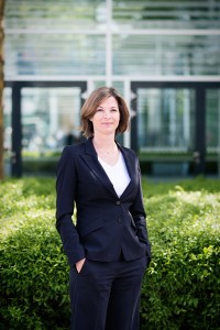Frauke Heistermann, Mitglied der Geschäftsführung, erklärt die Cloud-basierte IT-Lösung